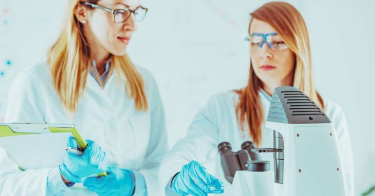 10 Highest Paying Jobs For Biotechnology Majors to Consider 2024